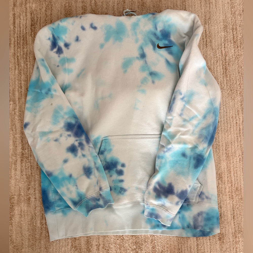 Nike White and Blue Tie-Dye Hoodie